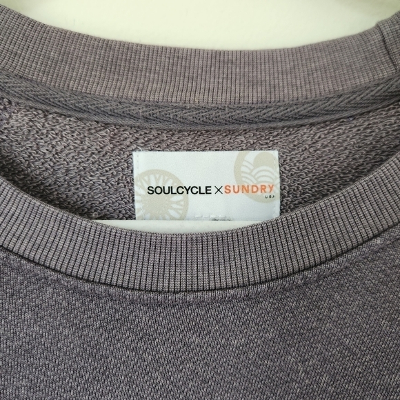 SoulCycle X Sundry Terry Lined Sweatshirt Floral Graphic Pullover Crewneck - Picture 6 of 7